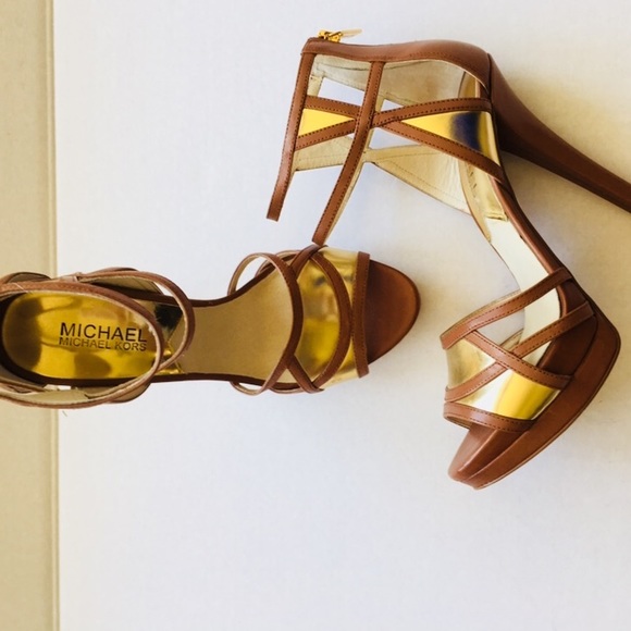 Michael Kors Strappy Heels, Brown and Gold, Sz 7 - Picture 2 of 8